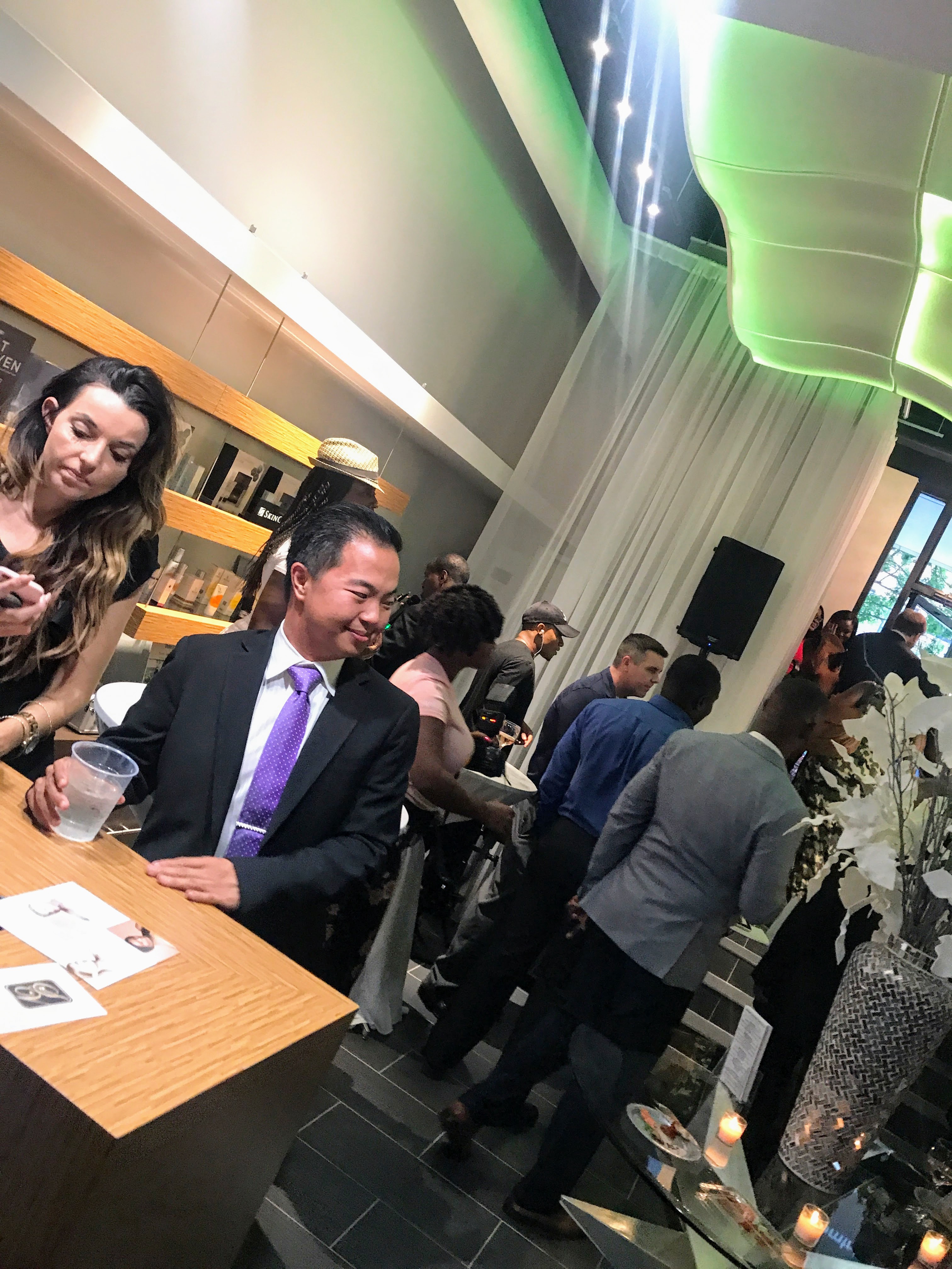 Southern Vein Laser Center, Buckhead Grand Opening, Cosmetic Surgery, Atlanta Blogger, Grand Opening, Small Business, Atlanta Celebrity, Atlanta Mayor, Socialite, Whos who in Atlanta, society of harlow, black socialites, atlanta socialites, black young proessionals