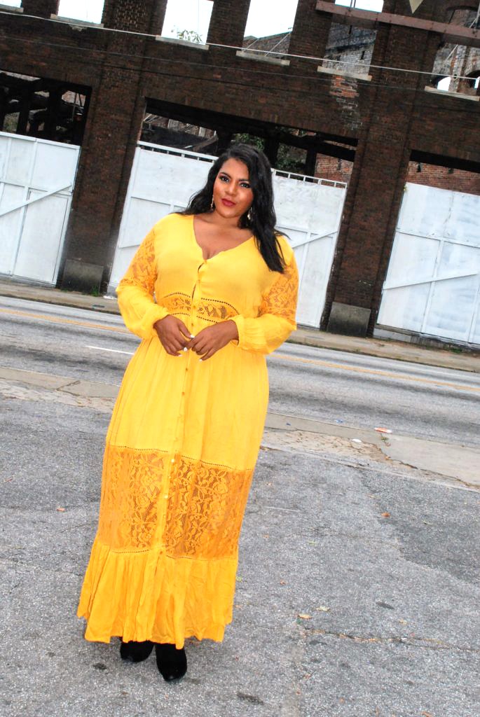 Fall Maxi Dresses, Fall plus size boo hoo maxi dress, marigold dress, marigold plus size dress, plus size maxi dress, maxi dresses for fall, society of harlow, crystal daniels 