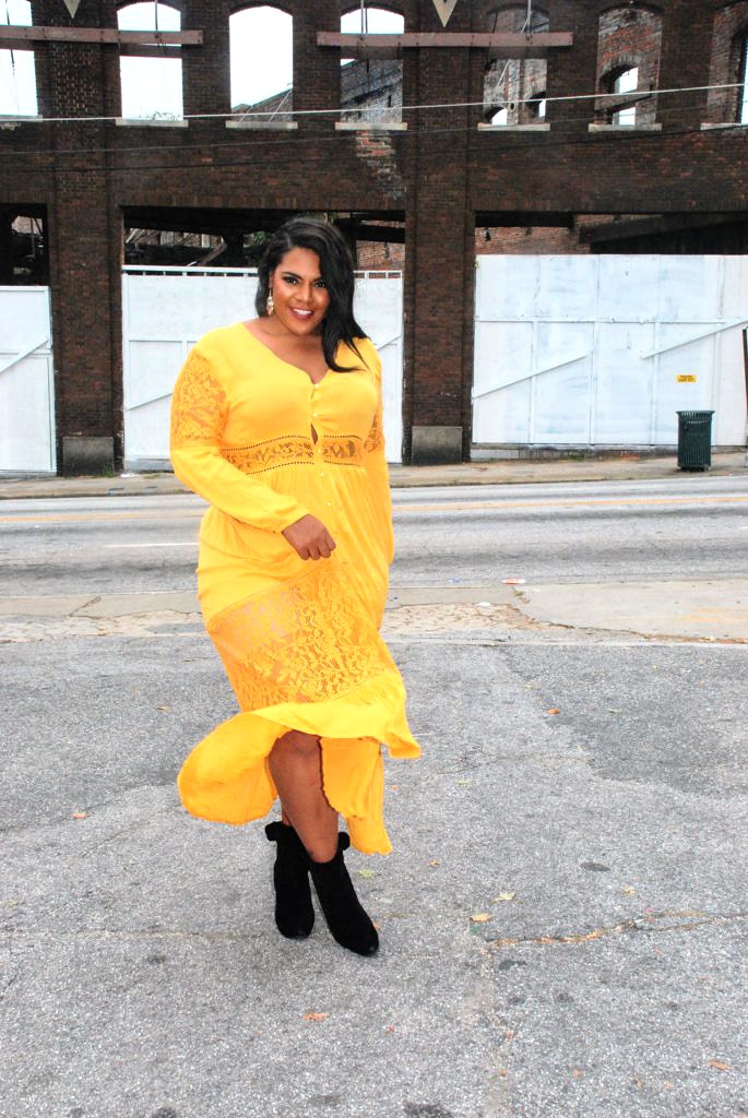 Fall Maxi Dresses, Fall plus size boo hoo maxi dress, marigold dress, marigold plus size dress, plus size maxi dress, maxi dresses for fall, society of harlow, crystal daniels 