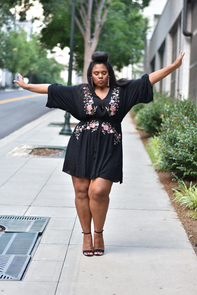 Macy's city chic, plus size tunic dress, floral tunic dress, black plus size dress, black summer dress, city chic dress, macy's dress, plus size, society of harlow, crystal daniels